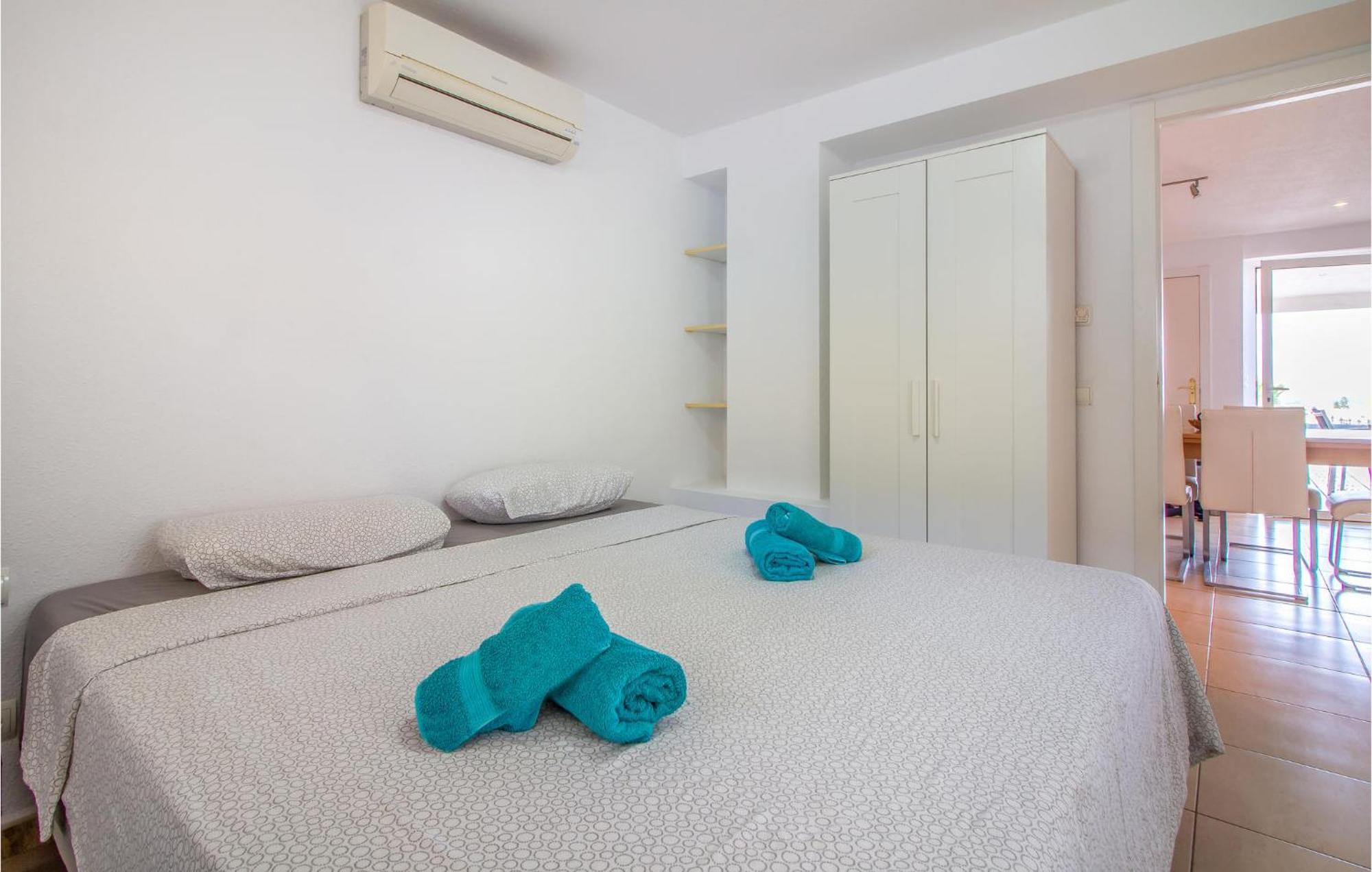 Beautiful Home In Gran Alacant With Kitchen Santa Pola Ngoại thất bức ảnh